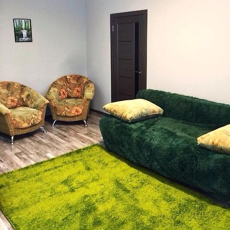 Двухкімнатна Студія Chernihiv Ngoại thất bức ảnh
